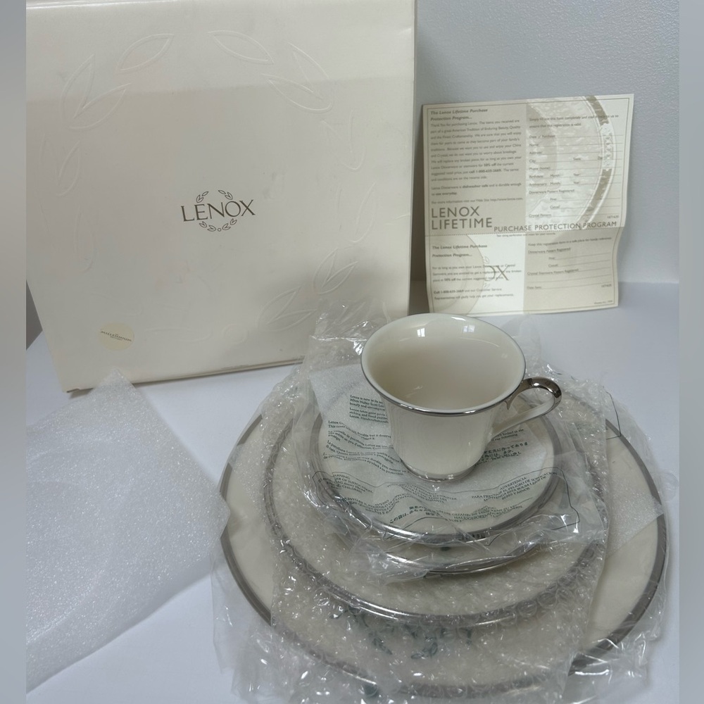Lenox SOLITAIRE  5-Piece Place Setting Dinnerware Set, Dimensions USA